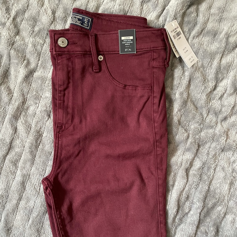 Abercrombie maroon jeans